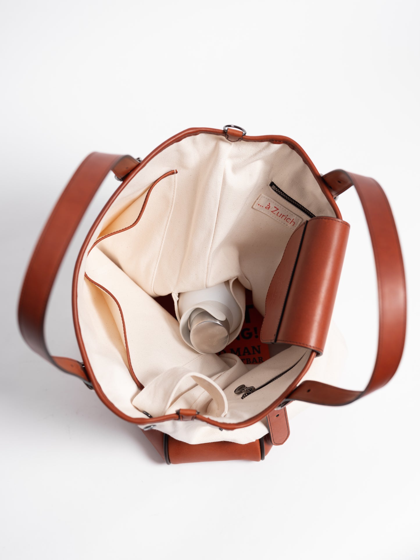 ''...À ZURICH'' TOTE BAG IN COGNAC