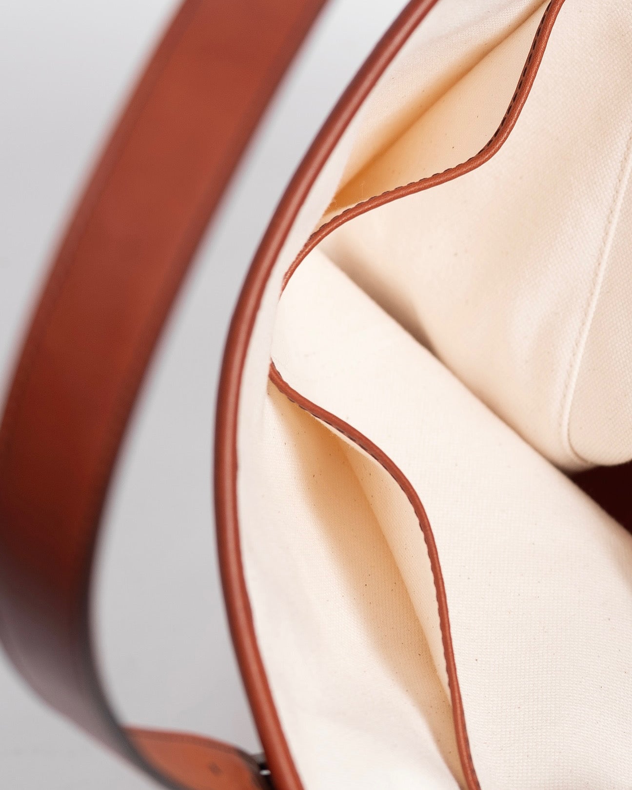 ''...A ZURICH'' TOTE BAGS