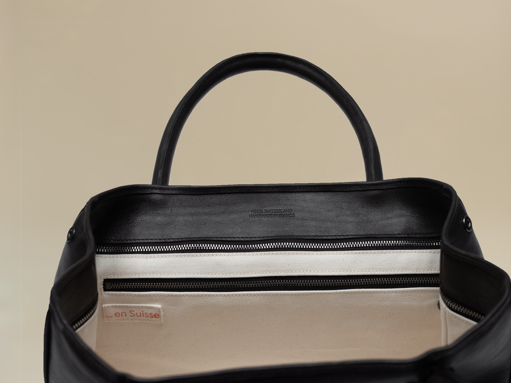 ''...EN SUISSE'' EN ÉBÈNE (L)