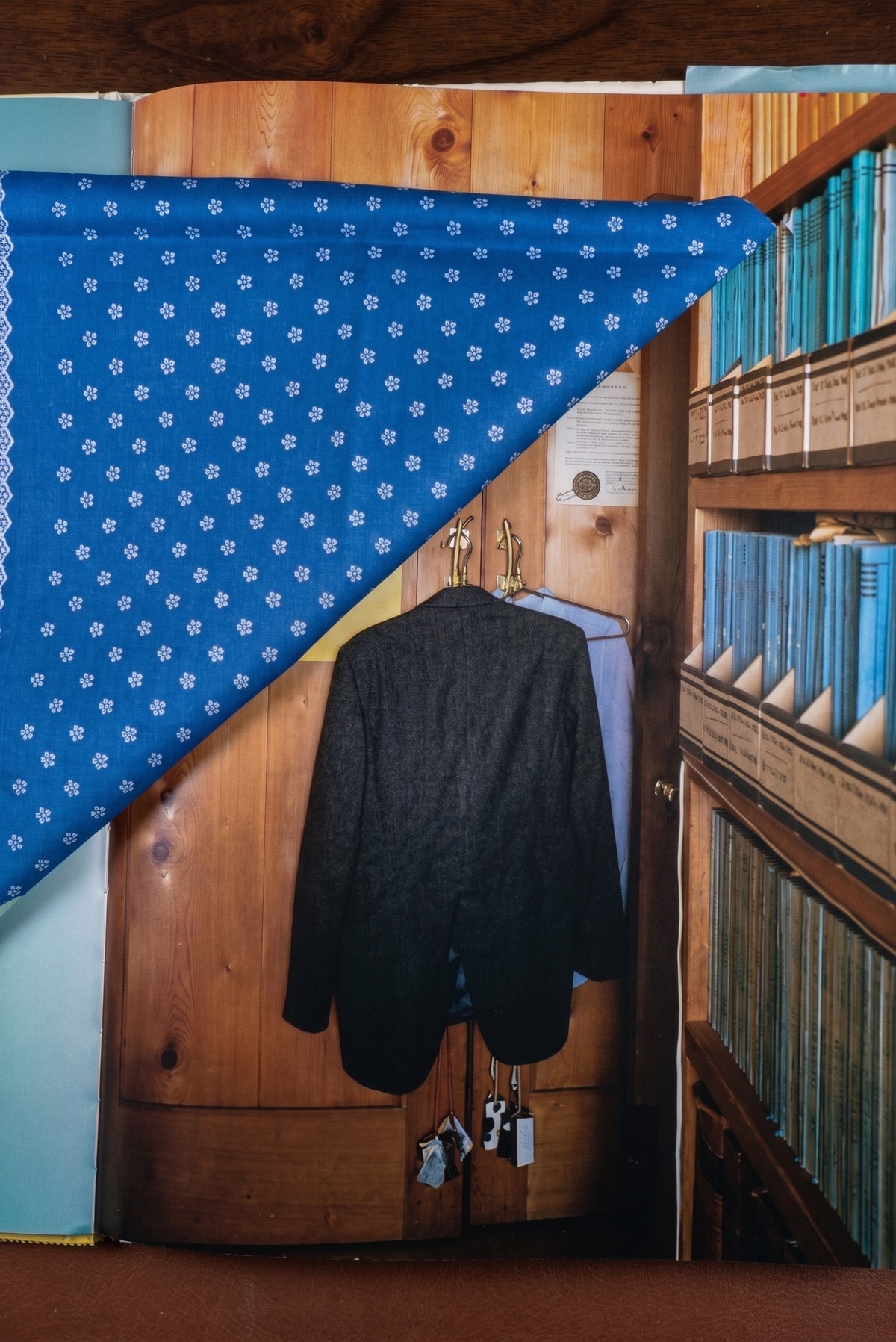 HEIGS x Glarner Tüechli Scarf in Blue