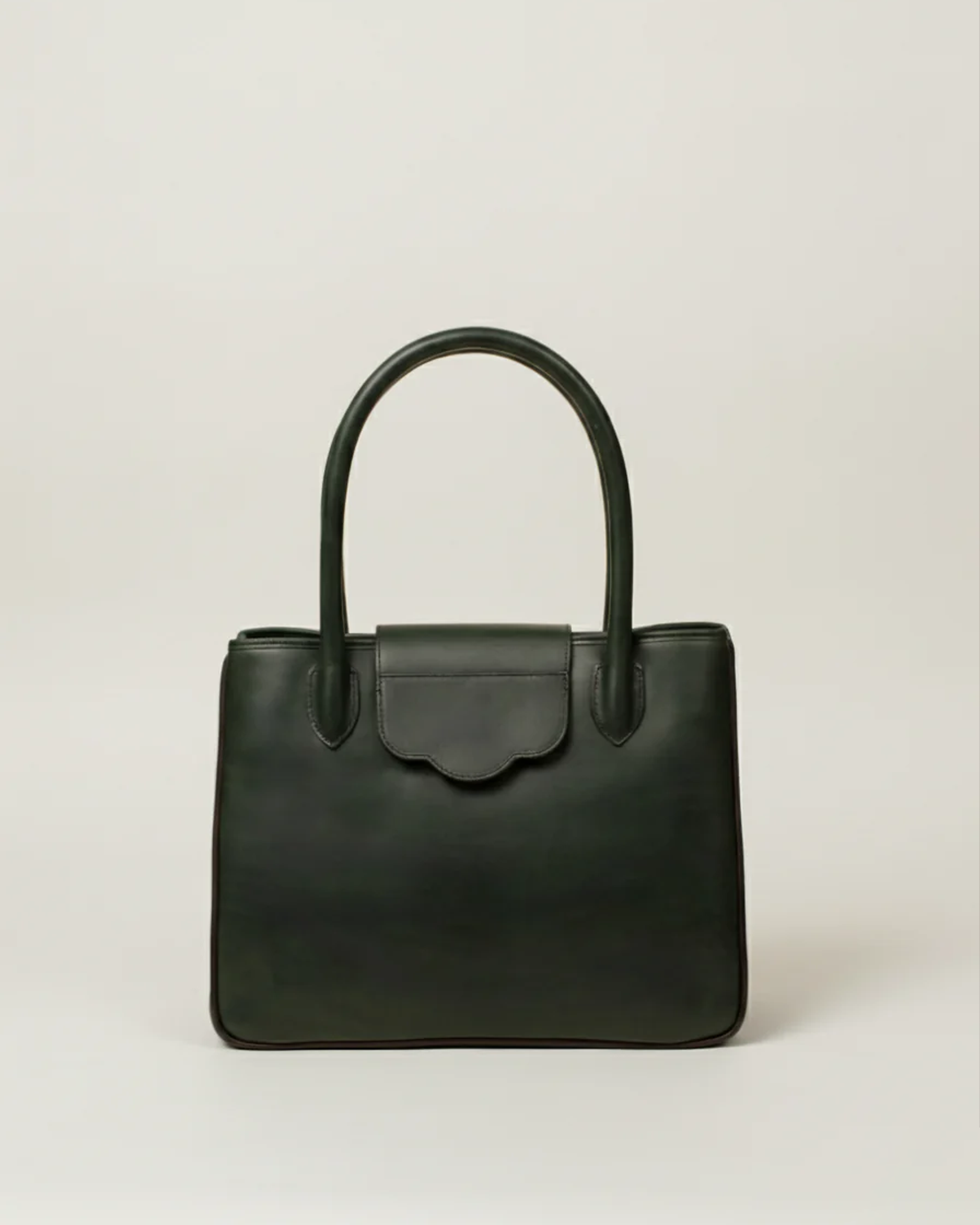 ''...EN SUISSE'' EN PINE (L)